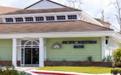 Otro banco de EEUU en problemas: las acciones de PacWest se derrumbaron 46% antes de la apertura de Wall Street