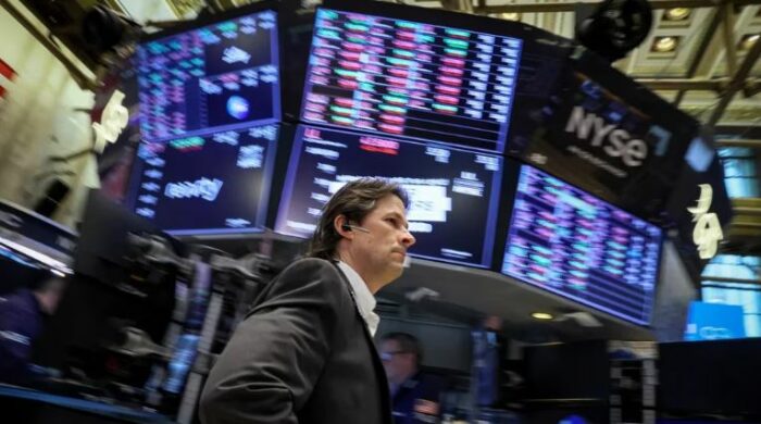 Wall Street cerró con ganancias pese a la incertidumbre por el límite de la deuda en Estados Unidos