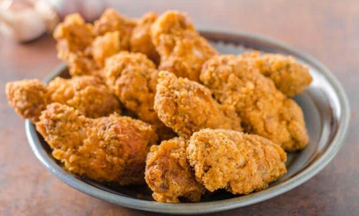 Pollo frito, comidas rápidas, emparedados y repostería aumentaron hasta 12% de precio en un año