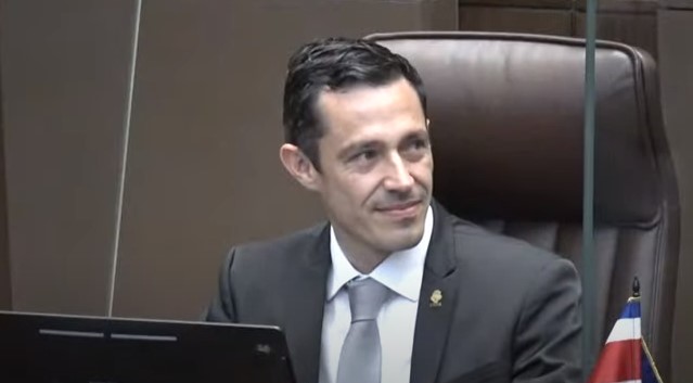 Diputado oficialista Manuel Morales ocupará Segunda Secretaria del Congreso