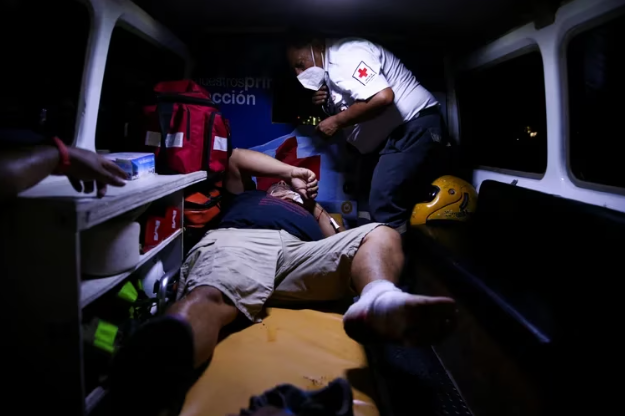 Tragedia en El Salvador: ascendió a 12 el número de muertos por una estampida en un estadio de fútbol