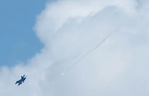 Nueva agresión china contra Taiwán: 24 cazas y cinco buques de guerra incursionaron en las inmediaciones de la isla