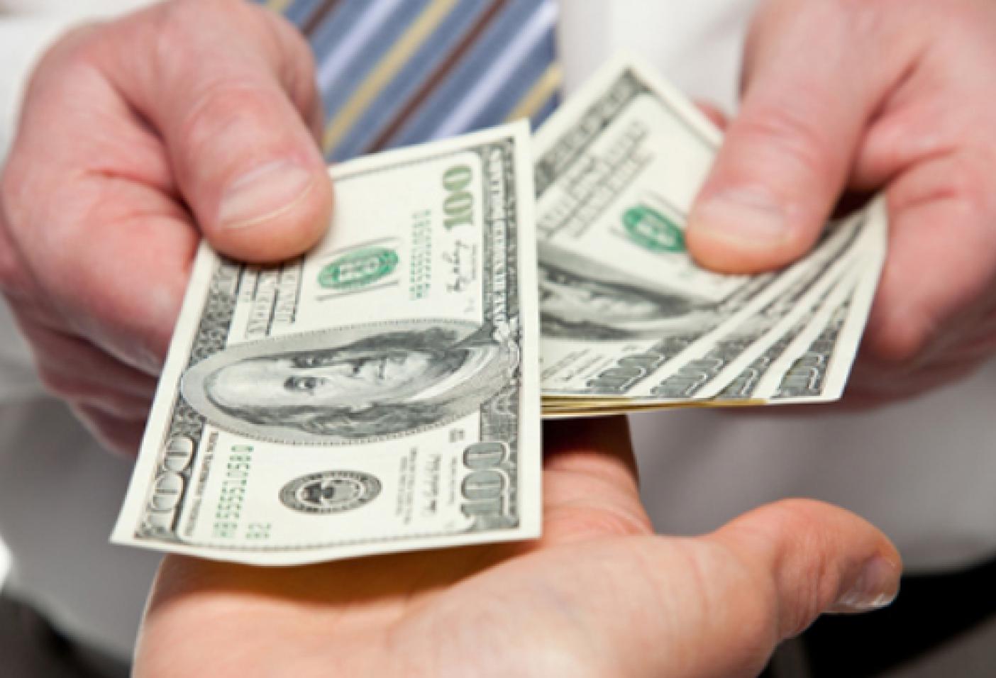 Venta del dólar sigue en aumento y llega a punto más alto en casi mes y medio