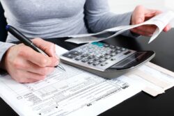 Sanción por incumplir con declaración informativa de las personas jurídicas inactivas puede llegar hasta 100 salarios base
