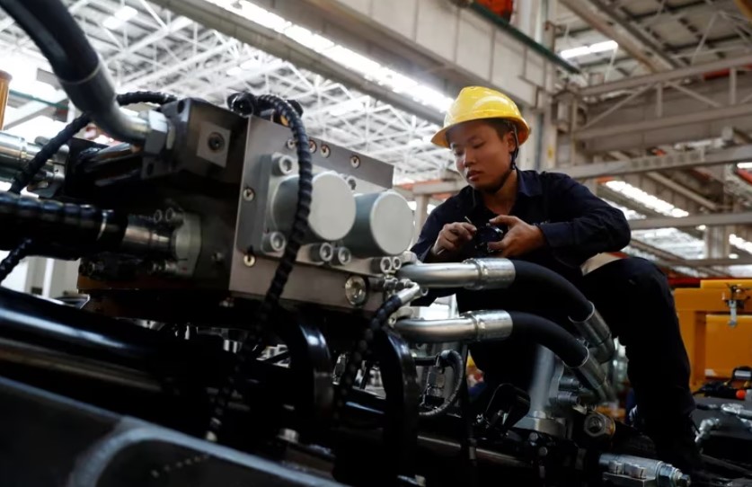 Una nueva caída de la producción debilita la recuperación económica tras la pandemia en China