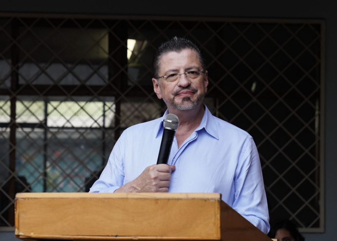 Presidente Chaves celebra aprobación de proyecto de Ley contra crimen organizado y pide a diputados avanzar con Jornadas 4/3