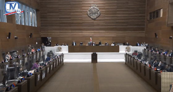 Diputados hicieron llamado de respeto a Presidente Chaves tras declaraciones sobre legisladora del PLN