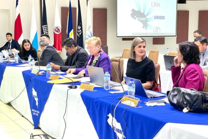 Gobierno y universidades públicas siguen sin acuerdo sobre 1% adicional para FEES 2023