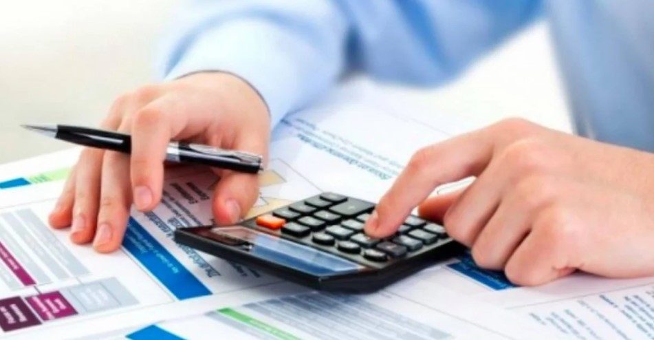 Impuestos a combustibles, bebidas alcohólicas y gaseosas podrían mantenerse o disminuir ante caída en la inflación