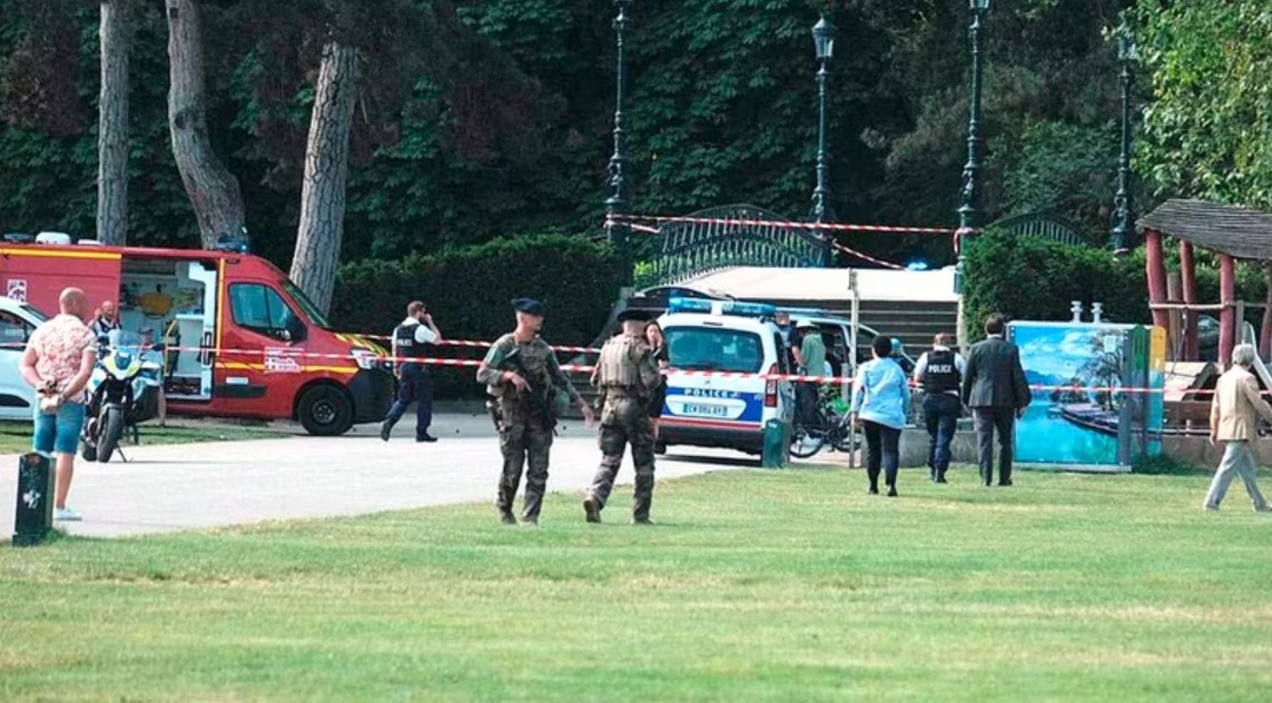 Un ataque con cuchillo en Francia dejó seis heridos, entre ellos cuatro niños
