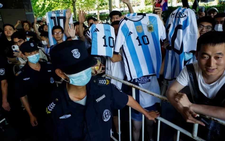 Ola de estafas por Messi en China: ofrecen una cena con el astro por 40 mil dólares
