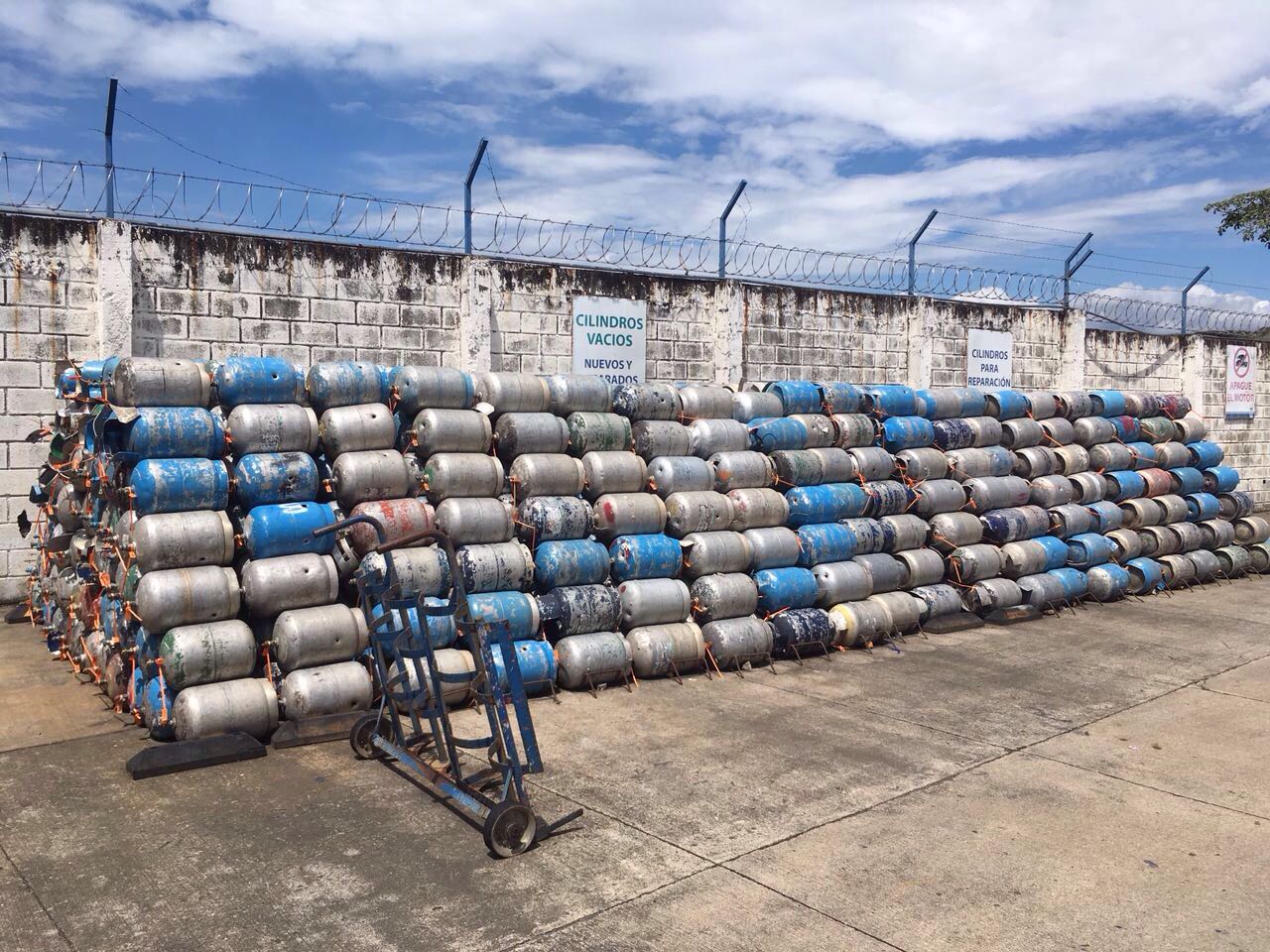 Seis de cada diez cilindros de gas de tres empresas proveedoras registran faltante de producto