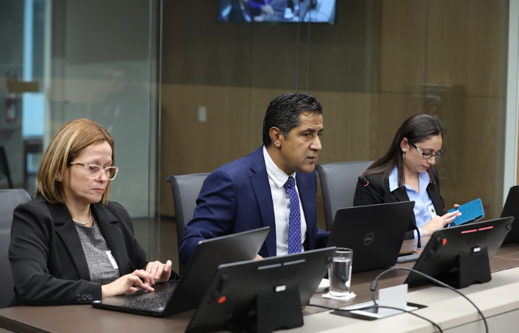 Ministro de Hacienda urge a diputados aprobación de crédito que ayudará al país a enfrentar cambio climático