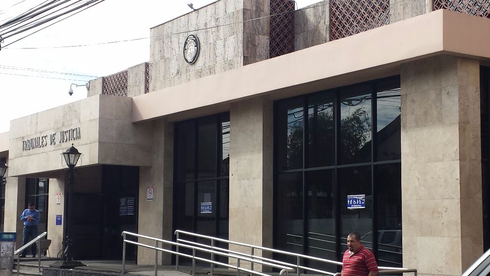 Detienen a exmiss Costa Rica por cuatro supuestos delitos