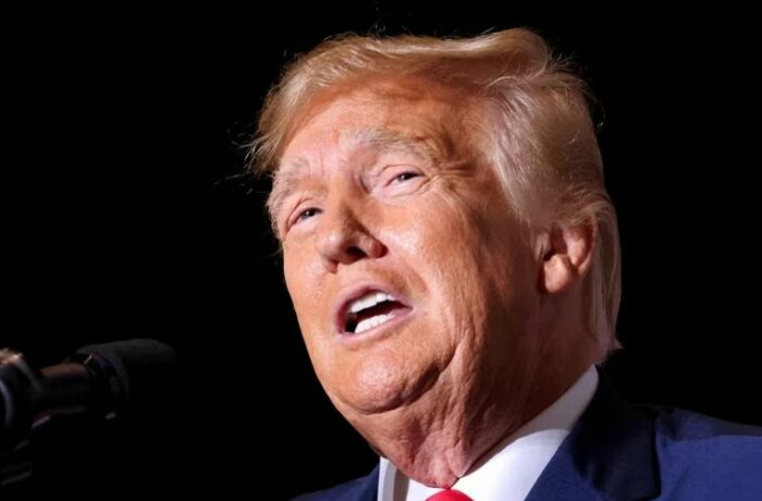 Ampliaron la acusación contra Donald Trump en la causa por los documentos clasificados en su casa de Florida