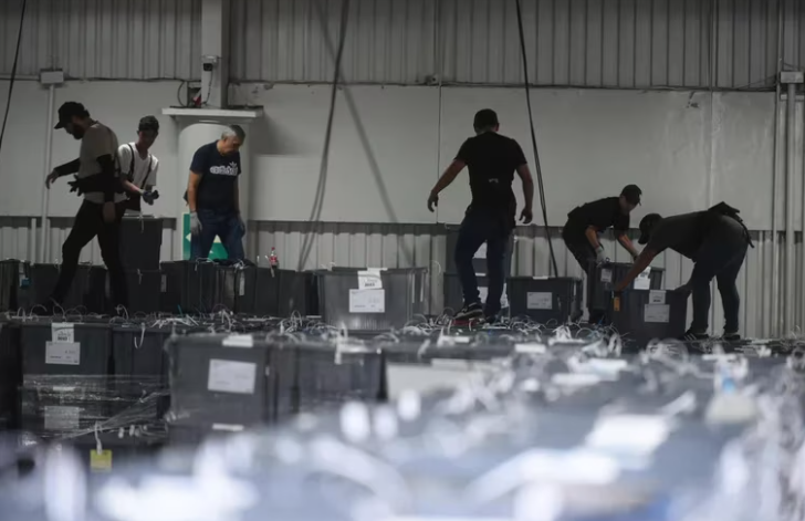 La Fiscalía de Guatemala allana la sede del Tribunal Supremo Electoral tras la suspensión de un partido que avanzó a la segunda vuelta