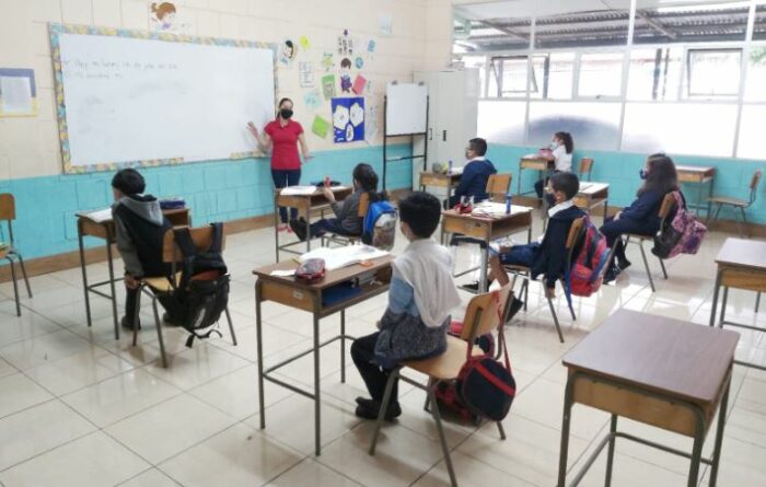 MEP publica lista sugerida de útiles y materiales escolares para el curso lectivo 2026