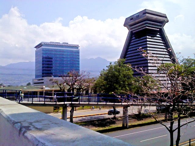 Contraloría: Gasto en pensiones para el Estado crecería 263% al 2030