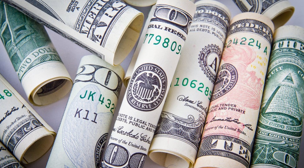 Venta de referencia del dólar disminuyó ¢10 en menos de una semana