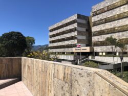 Sospechoso de amenazar a diputados no podrá acercarse a menos de 500 metros al Congreso