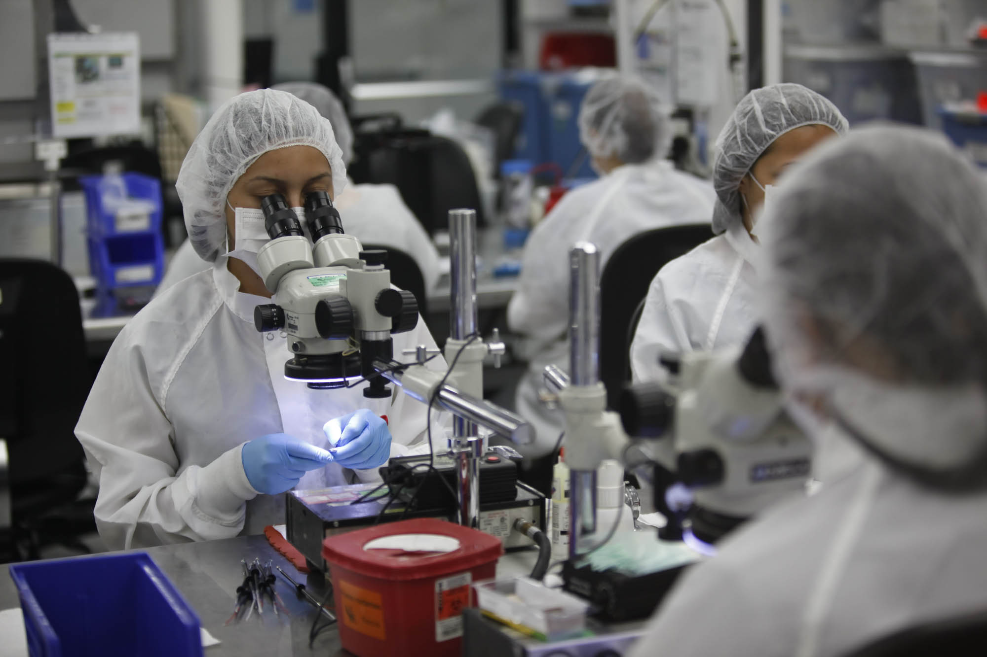 ¿Busca trabajo? Empresa de dispositivos médicos tendrá 500 plazas vacantes