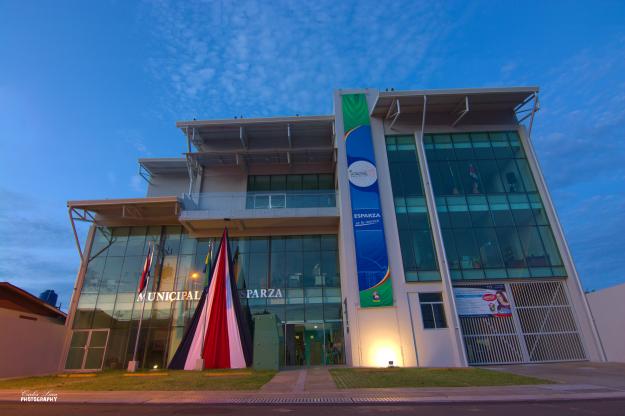 Municipalidad de Esparza mantendrá activo protocolo de seguridad tras disparo contra edificio