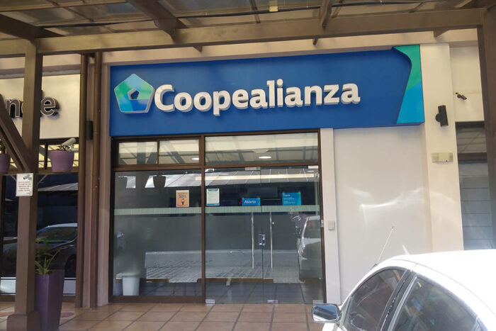 Coopealianza abrió nuevas oficinas en Pejibaye, Golfito, Cajón de Pérez Zeledón y Siquirres