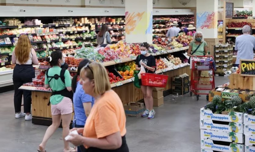 La inflación de Estados Unidos subió por primera vez después de 12 meses y alcanzó al 3,2% interanual