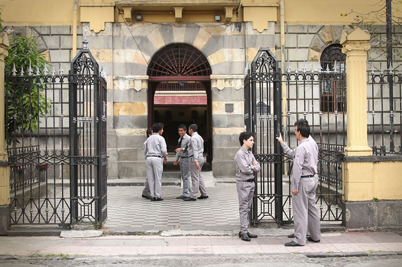 Estudiantes del Liceo de Costa Rica presentan recurso de amparo contra traspaso de terreno para construcción de Ciudad Gobierno