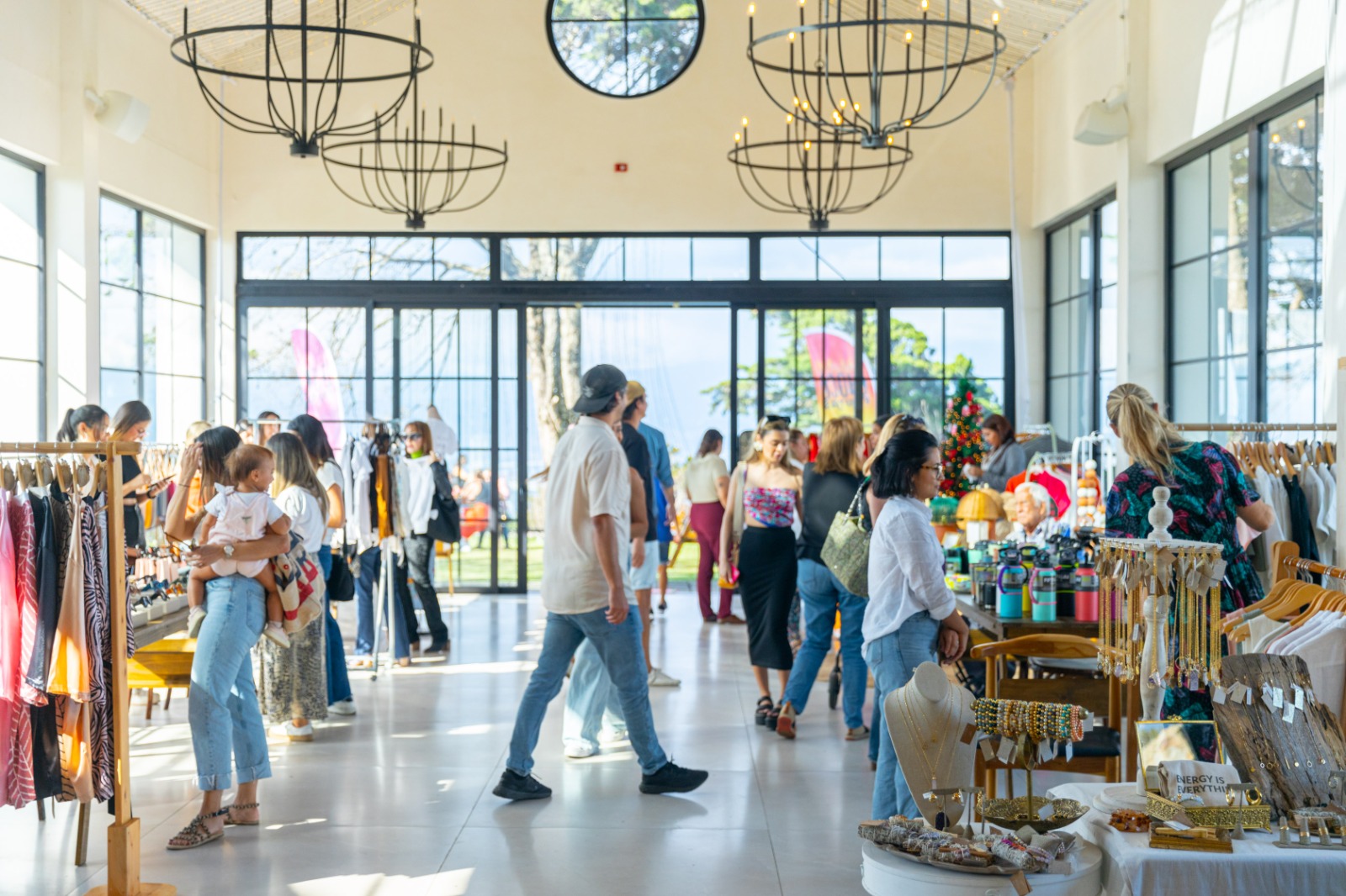 Comercios proyectan ¢42 mil millones en ventas por Día de la Madre