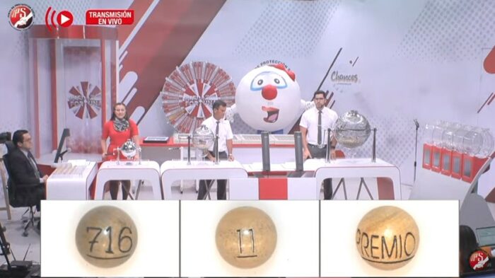 Número 11 con la serie 716 es el premio mayor del sorteo del Día de la Madre