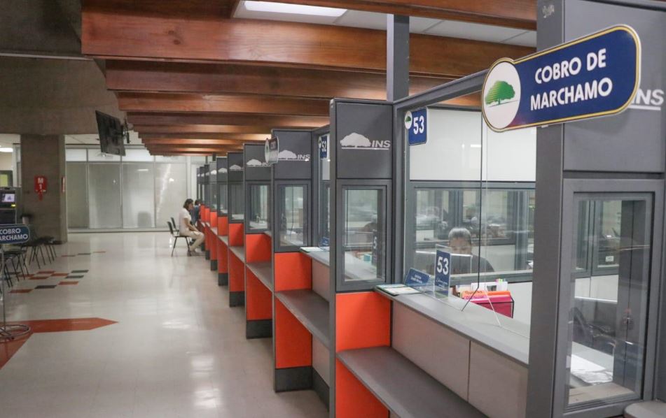 Mayoría de fracciones legislativas se oponen a que se vete rebaja considerable en marchamo