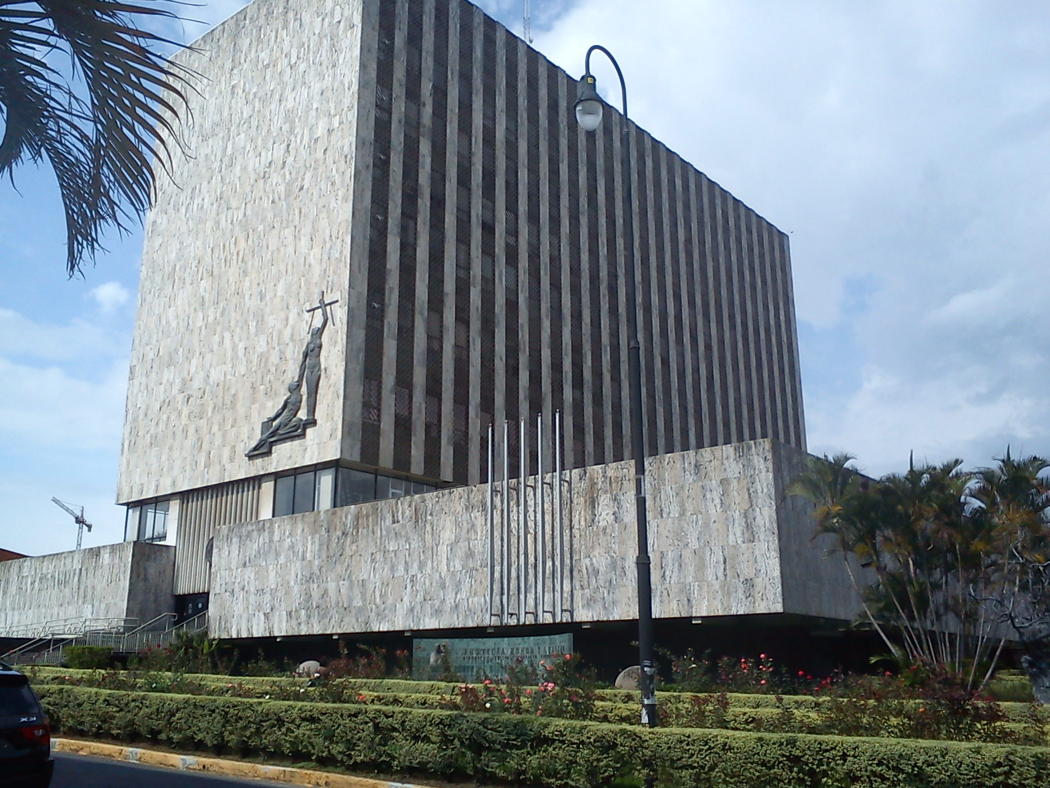 Corte señala disminución en mora judicial impulsada en áreas como violencia doméstica y cobro