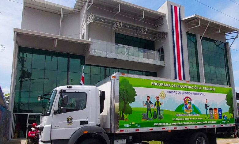 Ministro de Seguridad atribuye eventos vinculados a Municipalidad de Esparza al ‘impacto de grupos colombianos y mexicanos’ en el país