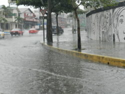 IMN prevé un inicio de semana acompañado por lluvias
