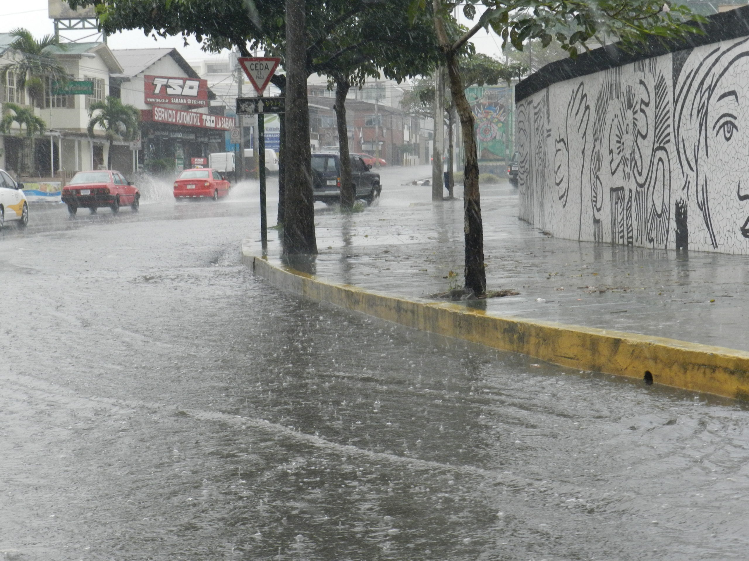 IMN prevé un inicio de semana acompañado por lluvias
