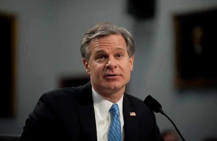 El director del FBI alertó por la cantidad de espías rusos que operan en Estados Unidos