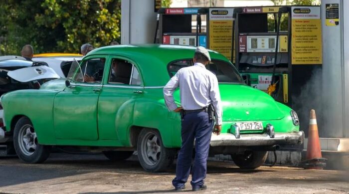 La dictadura cubana admitió una grave crisis por falta de combustible y anunció medidas de emergencia