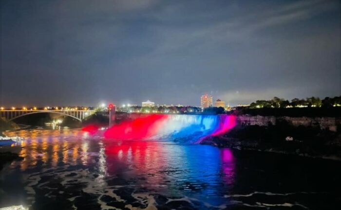 Cataratas del Niágara se vestirán de blanco, azul y rojo por la Independencia de Costa Rica