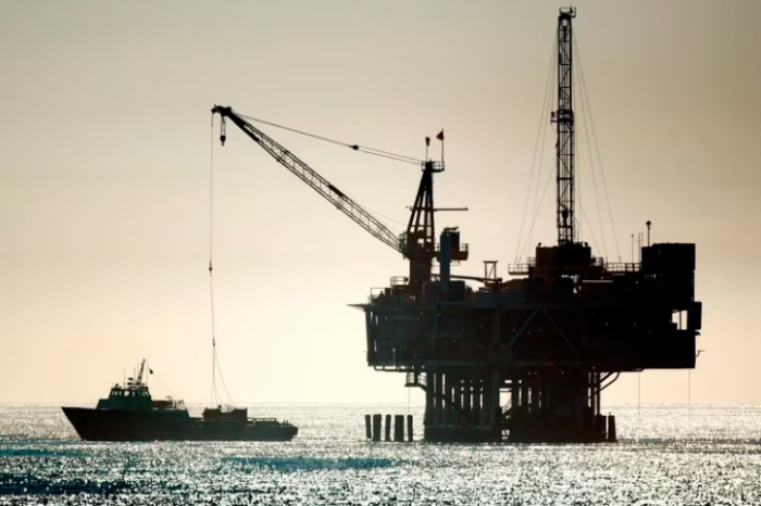 Biden revocó los contratos de explotación de petróleo en Alaska para mitigar el impacto de la crisis climática