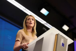 El Parlamento Europeo pidió iniciar las negociaciones de adhesión de Ucrania a la UE antes de fin de año