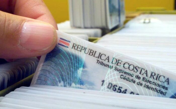 TSE ampliará por dos semanas los horarios para solicitar, renovar y retirar cédulas