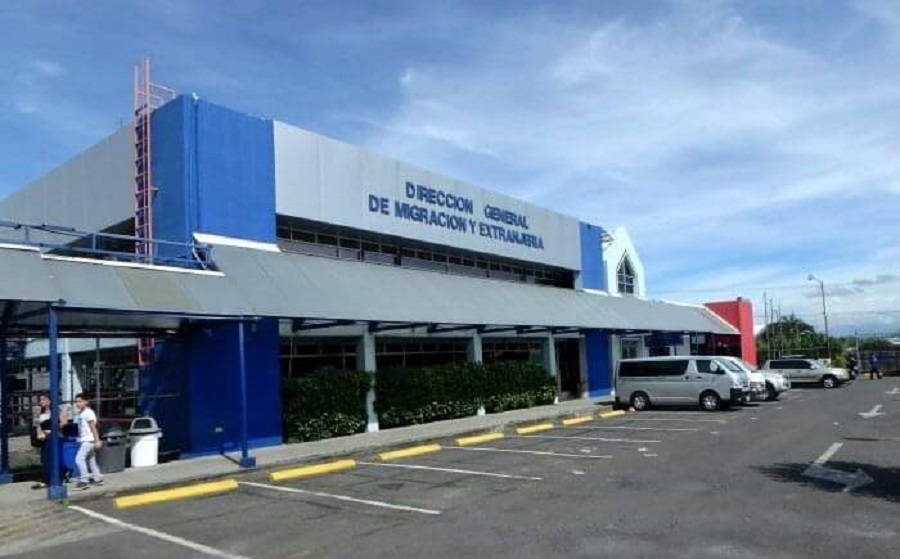 Migración rechaza ingreso a Costa Rica al menos a 42 personas cada día