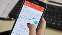 Coprocom no ve bien que tarifas de taxis y plataformas digitales de transporte sean iguales