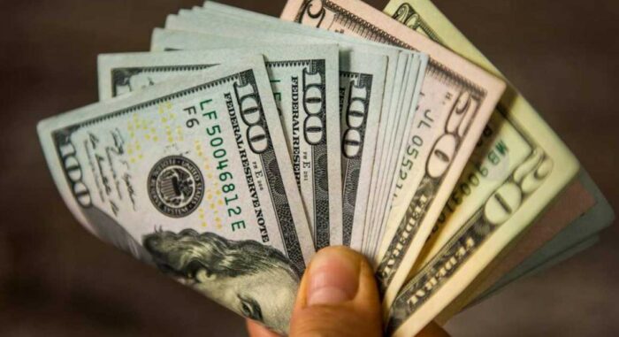 Venta de referencia del dólar llega a ¢535: Su punto más bajo en nueve años