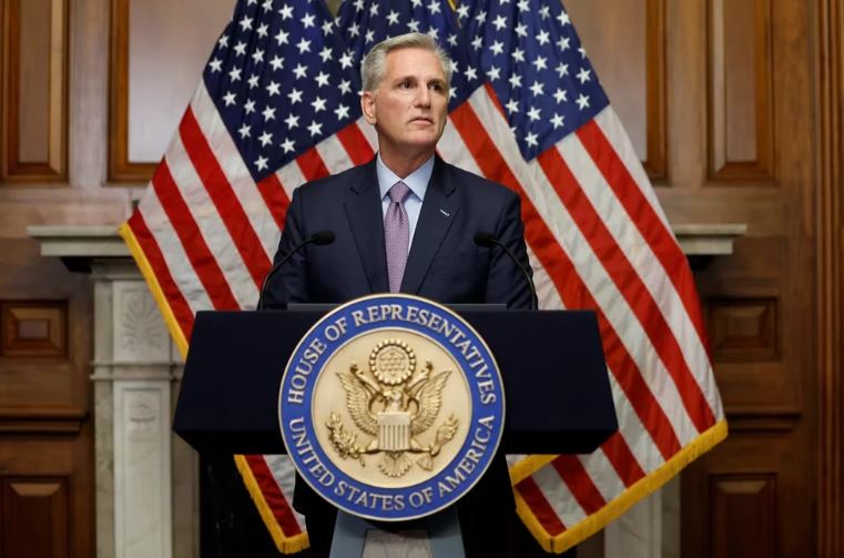Tras la destitución de McCarthy, los próximos pasos en la Cámara de Representantes se tiñen de incertidumbre