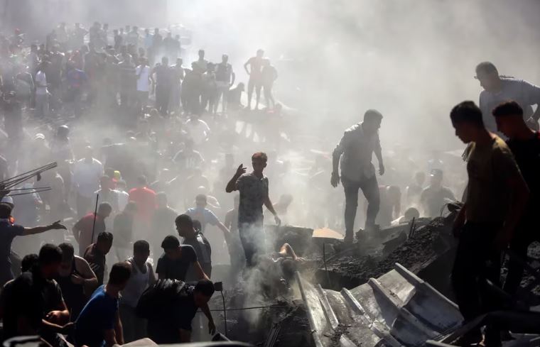 El Ejército de Israel intensifica sus operaciones por aire y tierra en Gaza