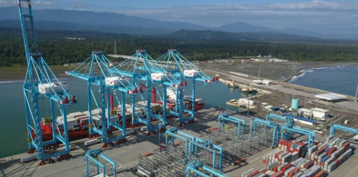 Decomisan 45 kilos de cocaína dentro de contenedor en APM Terminals cuyo destino final era España
