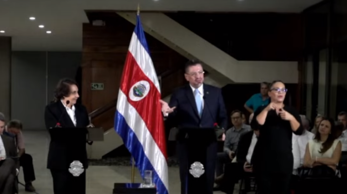 Presidente Rodrigo Chaves solicita acciones y eliminar “silencio” con respecto caso Aldesa