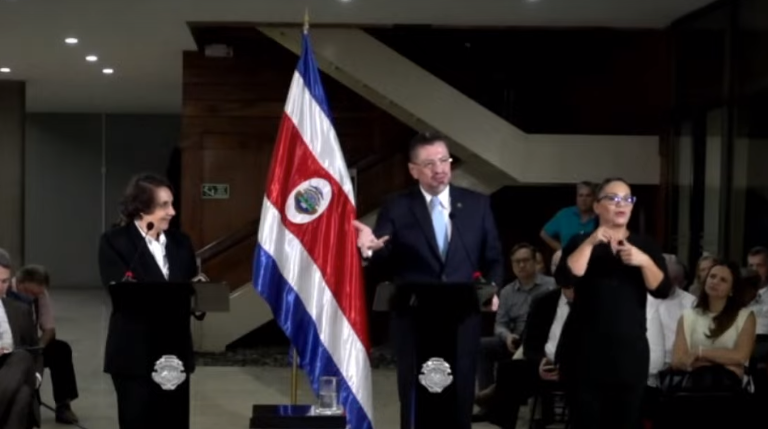 Presidente Rodrigo Chaves solicita acciones y eliminar “silencio” con respecto caso Aldesa